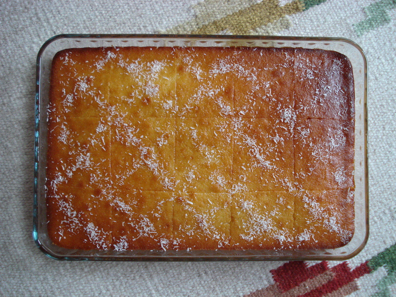 Revani Tarifi: Şerbetli ve Tam Ölçülü Revani Nasıl Yapılır?